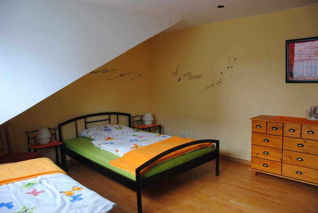 Ferienwohnung Rosengarten Osburg Exterior foto